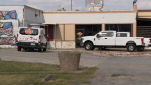 Nhà hàng Soul Food lâu đời ở Third Ward đóng cửa sau 66 năm 7 Nhà hàng Soul Food lâu đời ở Third Ward đóng cửa sau 66 năm