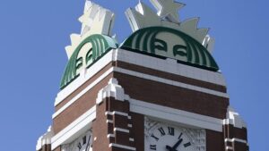 Gần 1,000 nhân viên Starbucks ở Seattle và Kent bị sa thải 16 Gần 1,000 nhân viên Starbucks ở Seattle và Kent bị sa thải