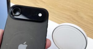 Apple Store trang bị sạc MagSafe mới chống trầy xước cho iPhone 17 6 Apple Store trang bị sạc MagSafe mới chống trầy xước cho iPhone 17