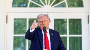 Tổng thống Donald Trump cho rằng Bộ Tư pháp nợ mình tiền 19 Tổng thống Donald Trump cho rằng Bộ Tư pháp nợ mình tiền
