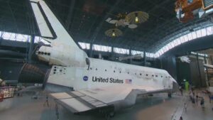 Thượng Nghị Sĩ Virginia Phản Đối Việc Chuyển Tàu Con Thoi Discovery Sang Texas 16 Thượng Nghị Sĩ Virginia Phản Đối Việc Chuyển Tàu Con Thoi Discovery Sang Texas