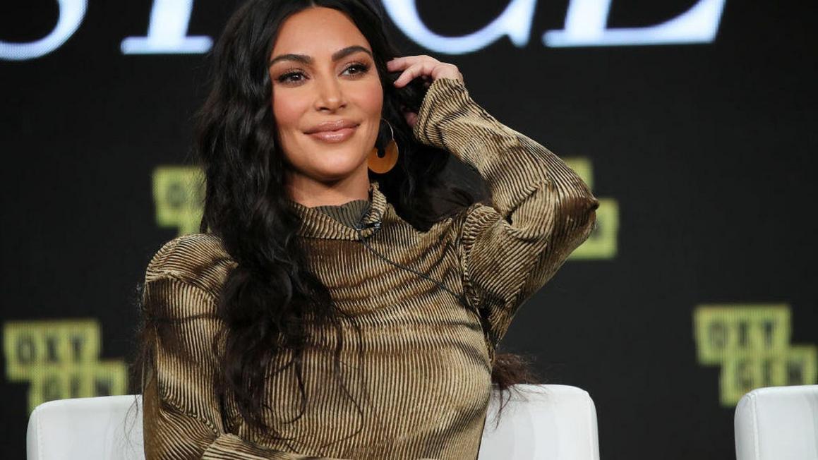 Kim Kardashian bác bỏ việc lên Mặt Trăng, NASA lên tiếng phản hồi 1 Kim Kardashian bác bỏ việc lên Mặt Trăng, NASA lên tiếng phản hồi