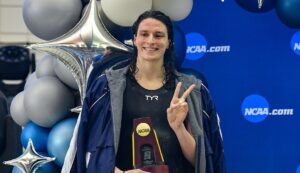 LAFC Sánh Vai Với LA Dodgers Ủng Hộ Cộng Đồng LGBT Sau Sự Kiện VĐV Chuyển Giới Lia Thomas 4 LAFC Sánh Vai Với LA Dodgers Ủng Hộ Cộng Đồng LGBT Sau Sự Kiện VĐV Chuyển Giới Lia Thomas