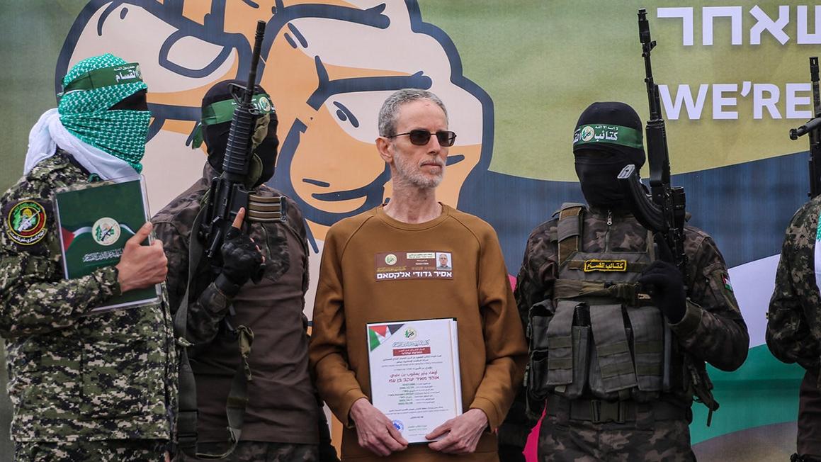 Cựu tù nhân Hamas kêu gọi Tổng Thống Donald Trump giúp giải cứu con tin 1 ohad ben ami hamas
