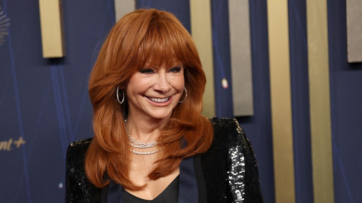 Reba McEntire: Bài học thay đổi cuộc đời ở tuổi 70 1 reba mcentire event
