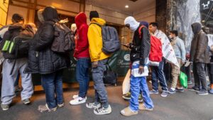 Người New York Bày Tỏ Lo Ngại Về Chính Sách Thành Phố Chống Người Nhập Cư 3 Người New York Bày Tỏ Lo Ngại Về Chính Sách Thành Phố Chống Người Nhập Cư