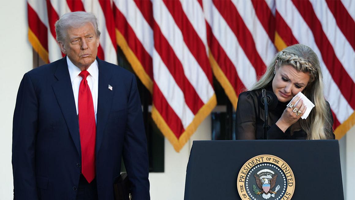 Bà Erika Kirk Nhận Huy Chương Tự Do Về Chồng Quá Cố Charlie Kirk 1 trump posthumous kirk medal photos fox news 001