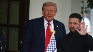 Tổng Thống Zelenskyy cho biết đã có cuộc nói chuyện 'hiệu quả' với Tổng Thống Trump về việc tăng cường phòng không Ukraine 14 Tổng Thống Zelenskyy cho biết đã có cuộc nói chuyện ‘hiệu quả’ với Tổng Thống Trump về việc tăng cường phòng không Ukraine