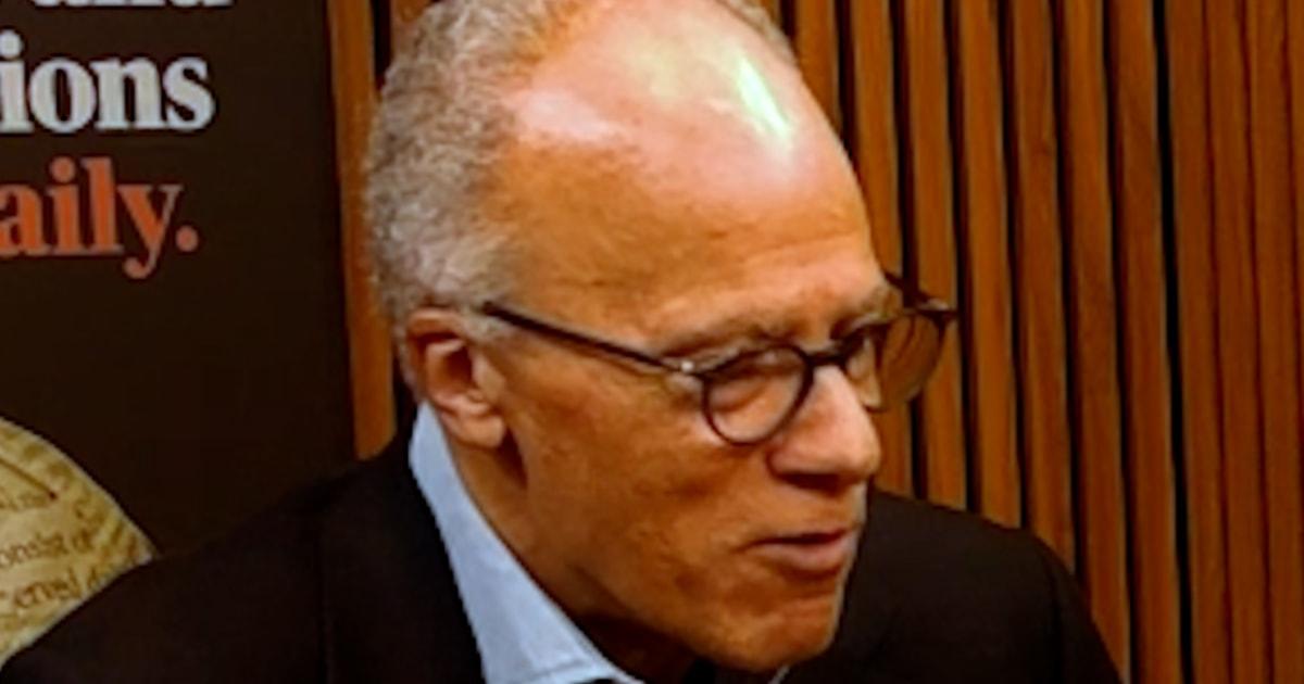 Lester Holt kể về cuộc gặp với Robert Roberson 1 vert social.00 00 09 11.Still003 s5b5ja