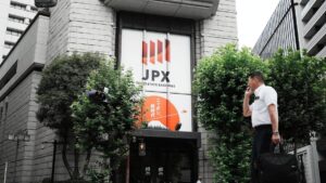 Cổ phiếu châu Á đa số tăng sau ngày giao dịch đầy biến động trên Phố Wall 3 Cổ phiếu châu Á đa số tăng sau ngày giao dịch đầy biến động trên Phố Wall