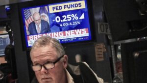 Chính Quyền Ngưng Hoạt Động, Chứng Khoán Mỹ Vẫn Bay Cao: Có Gì Phía Sau? 5 Chính Quyền Ngưng Hoạt Động, Chứng Khoán Mỹ Vẫn Bay Cao: Có Gì Phía Sau?