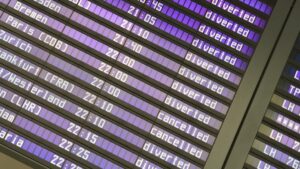 Sân bay Munich đóng cửa lần thứ hai trong chưa đầy 24 giờ vì nghi bị máy bay không người lái bao vây 26 Sân bay Munich đóng cửa lần thứ hai trong chưa đầy 24 giờ vì nghi bị máy bay không người lái bao vây