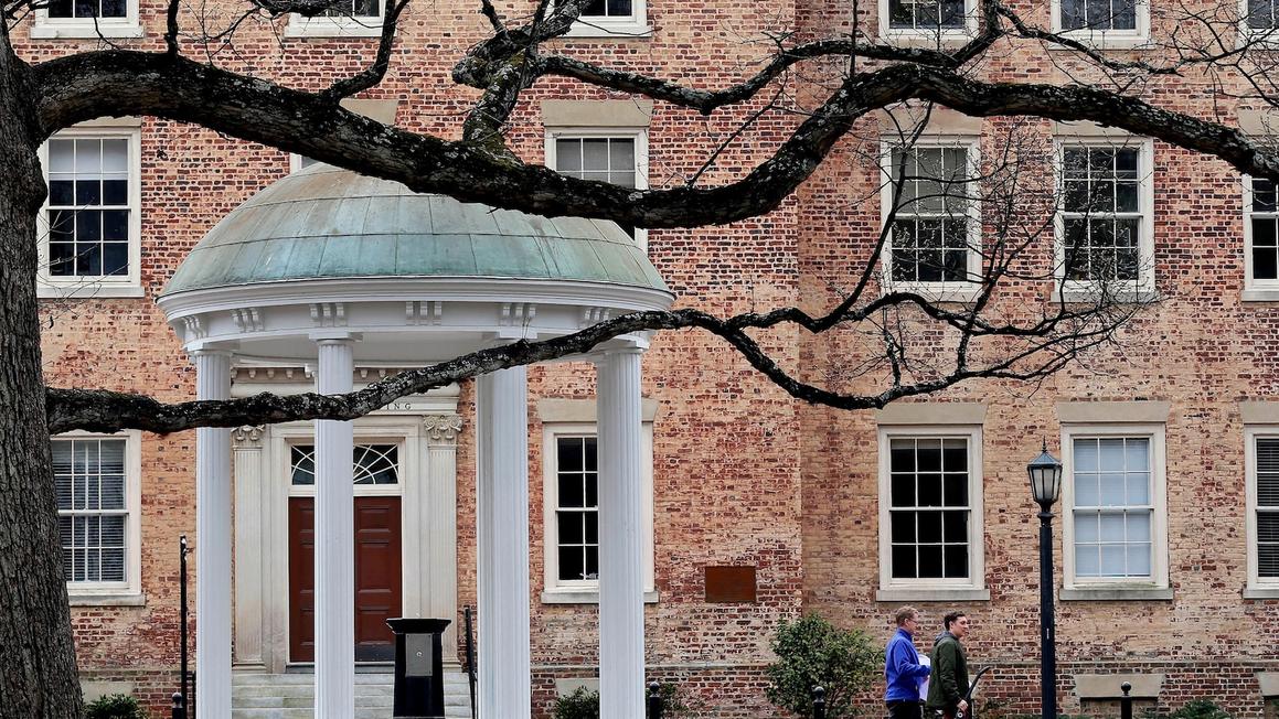 Học Đại Học Có Đáng Giá Bao Nhiêu Tiền? Các Trường Đang Cố Gắng Chứng Minh Lợi Tức Đầu Tư Từ Bằng Cấp 1