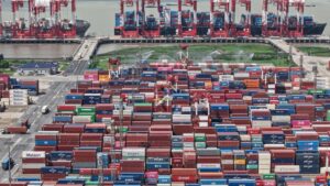 Xuất khẩu hàng hóa Trung Quốc sang Mỹ giảm 27% trong tháng 9 10 Xuất khẩu hàng hóa Trung Quốc sang Mỹ giảm 27% trong tháng 9