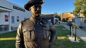 Thư Viện Tổng Thống Theodore Roosevelt Sắp Mở Cửa, Du Khách Cần Chuẩn Bị Hành Lý 26 Thư Viện Tổng Thống Theodore Roosevelt Sắp Mở Cửa, Du Khách Cần Chuẩn Bị Hành Lý