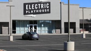 Khu phức hợp giải trí ảo khổng lồ ở Dải Las Vegas nộp đơn xin phá sản 11 Khu phức hợp giải trí ảo khổng lồ ở Dải Las Vegas nộp đơn xin phá sản