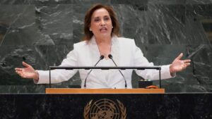 Vụ nổ súng tại buổi hòa nhạc ở Peru đe dọa chức tổng thống của bà Dina Boluarte 9 Vụ nổ súng tại buổi hòa nhạc ở Peru đe dọa chức tổng thống của bà Dina Boluarte