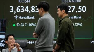 Chứng khoán Á biến động sau đợt tăng điểm ở Wall Street 11 Chứng khoán Á biến động sau đợt tăng điểm ở Wall Street