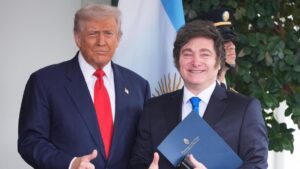 Chính quyền Tổng thống Trump muốn tăng gấp đôi viện trợ cho Argentina lên 40 tỷ USD bằng nguồn vốn tư nhân 6 Chính quyền Tổng thống Trump muốn tăng gấp đôi viện trợ cho Argentina lên 40 tỷ USD bằng nguồn vốn tư nhân