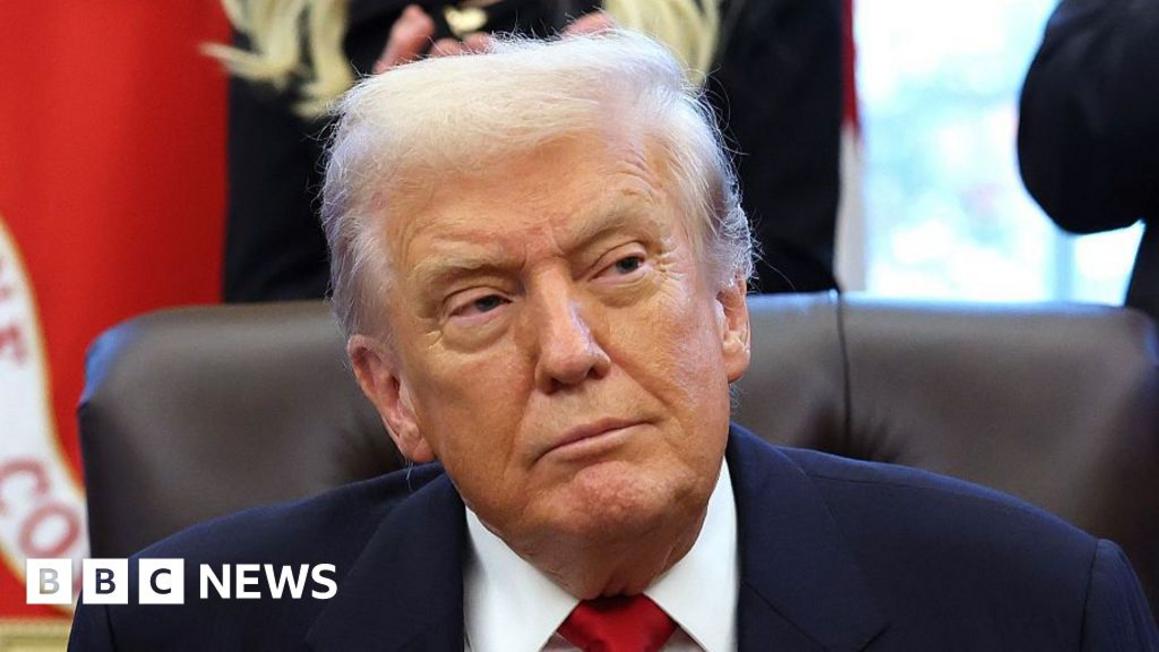 Tổng Thống Donald Trump tuyên bố có 'nghĩa vụ' kiện BBC vì chỉnh sửa bài phát biểu 1 03731e70 bf8f 11f0 8456 eff94716b162