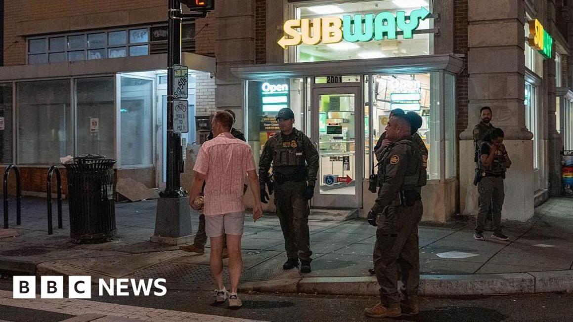 Người đàn ông ném bánh sandwich vào nhân viên Biên phòng Mỹ được tuyên vô tội 1 03afd5e0 bb48 11f0 a601 e323b3b84836