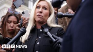 Điều Gì Chờ Đợi Marjorie Taylor Greene Sau Khi Rời Quốc Hội?