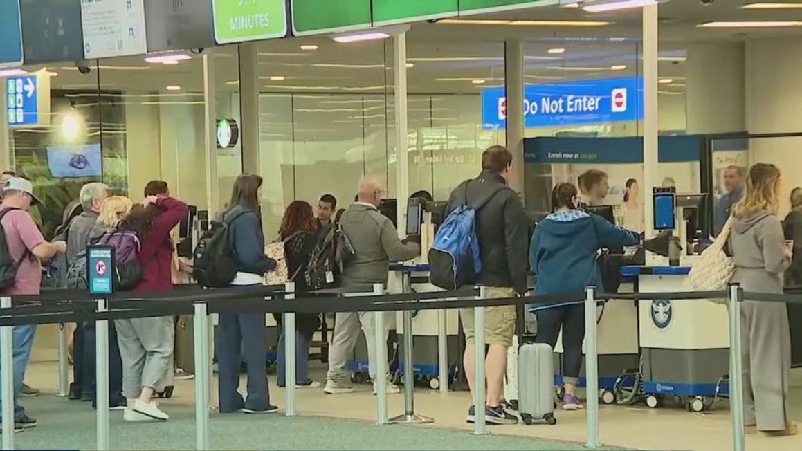 Quy định về bồi thường chậm chuyến bay của hành khách bị bãi bỏ 1 15CBF26C7AB0B5E79FE16ED2A198F0FD