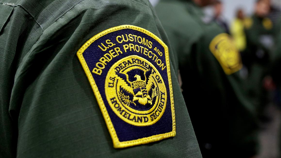 Đội tuần tra biên giới tăng cường hoạt động ở NC và Louisiana 1 17166932 generic border patrol agent AP TN img
