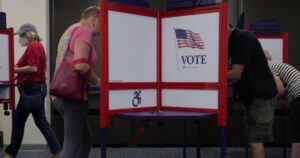 Bầu cử quan trọng từ cuộc đua thị trưởng New York đến tái phân chia khu vực bầu cử ở California 21 Bầu cử quan trọng từ cuộc đua thị trưởng New York đến tái phân chia khu vực bầu cử ở California