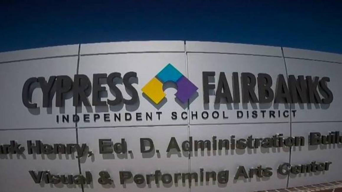 Cuộc đua vào Hội đồng Trường Cy-Fair ISD: Chín ứng cử viên, chi tiêu lớn và căng thẳng chính trị 1