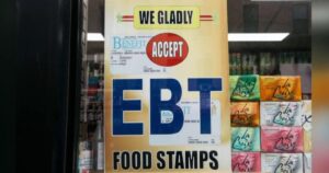 Thẩm Phán Liên Bang Ra Lệnh Chính Quyền Tổng Thống Donald Trump Phải Cấp Đầy Đủ Trợ Cấp SNAP Tháng Mười Một 20 Thẩm Phán Liên Bang Ra Lệnh Chính Quyền Tổng Thống Donald Trump Phải Cấp Đầy Đủ Trợ Cấp SNAP Tháng Mười Một