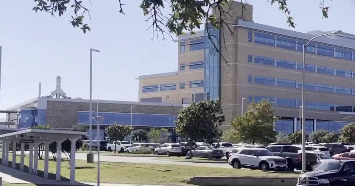 Quân đội Hoa Kỳ phản ứng trước cáo buộc bác sĩ bí mật quay phim phụ nữ 1 1763090895643 now topstory army doctor allegations 251113 1920x1080 f4ubzg