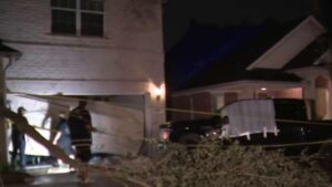 Lốc Xoáy Có Thể Đã Gây Ra Thiệt Hại Lớn Tại Cypress