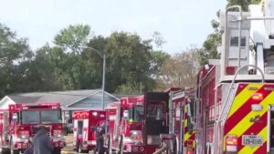 Một người nhập viện sau vụ hỏa hoạn ngày Lễ Tạ Ơn, nghi do bếp nướng 36 Một người nhập viện sau vụ hỏa hoạn ngày Lễ Tạ Ơn, nghi do bếp nướng