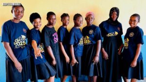 Tổ chức phi lợi nhuận California đầu tư vào giáo dục phụ nữ trẻ ở châu Phi