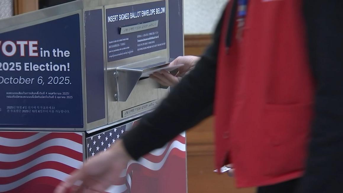 Cử tri Vùng Vịnh đi bỏ phiếu sớm cho Dự luật 50 1 18106950 110225 kgo early voting img