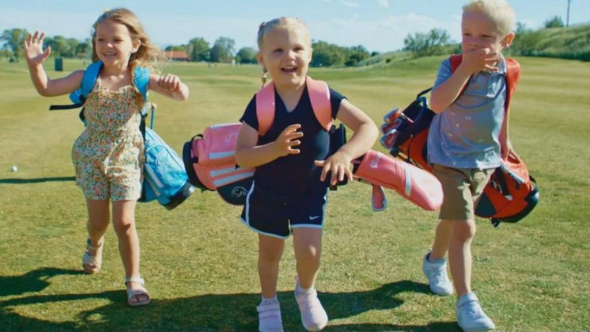 Ưu Đãi Hấp Dẫn Mùa Mạo Hiểm: Từ Đồ Dùng Xe Đạp Đến Bộ Dụng Cụ Pickleball Giảm Giá Tới 75%