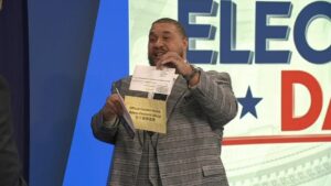 Phiếu Bầu Qua Thư Tại Philadelphia Phải Nộp Trước 8 Tối Ngày Bầu Cử 5 Phiếu Bầu Qua Thư Tại Philadelphia Phải Nộp Trước 8 Tối Ngày Bầu Cử