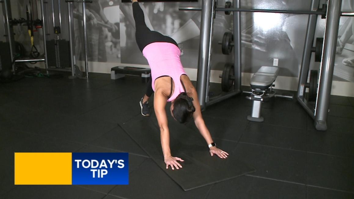 Tập thể dục: Bài tập Plank giúp tăng cường sức khỏe 1 18117232 110625 wpvi fitness tip video vid