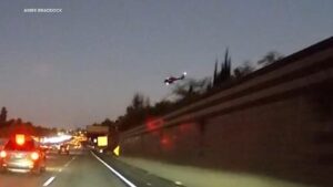 Báo cáo: Trực thăng y tế mất điện ngay sau khi cất cánh ở Sacramento 26 Báo cáo: Trực thăng y tế mất điện ngay sau khi cất cánh ở Sacramento