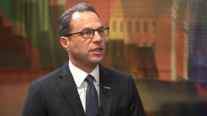 Thống Đốc Shapiro: 'Người dân đã mệt mỏi với hỗn loạn' sau chiến thắng lớn của Dân Chủ 21 Thống Đốc Shapiro: ‘Người dân đã mệt mỏi với hỗn loạn’ sau chiến thắng lớn của Dân Chủ