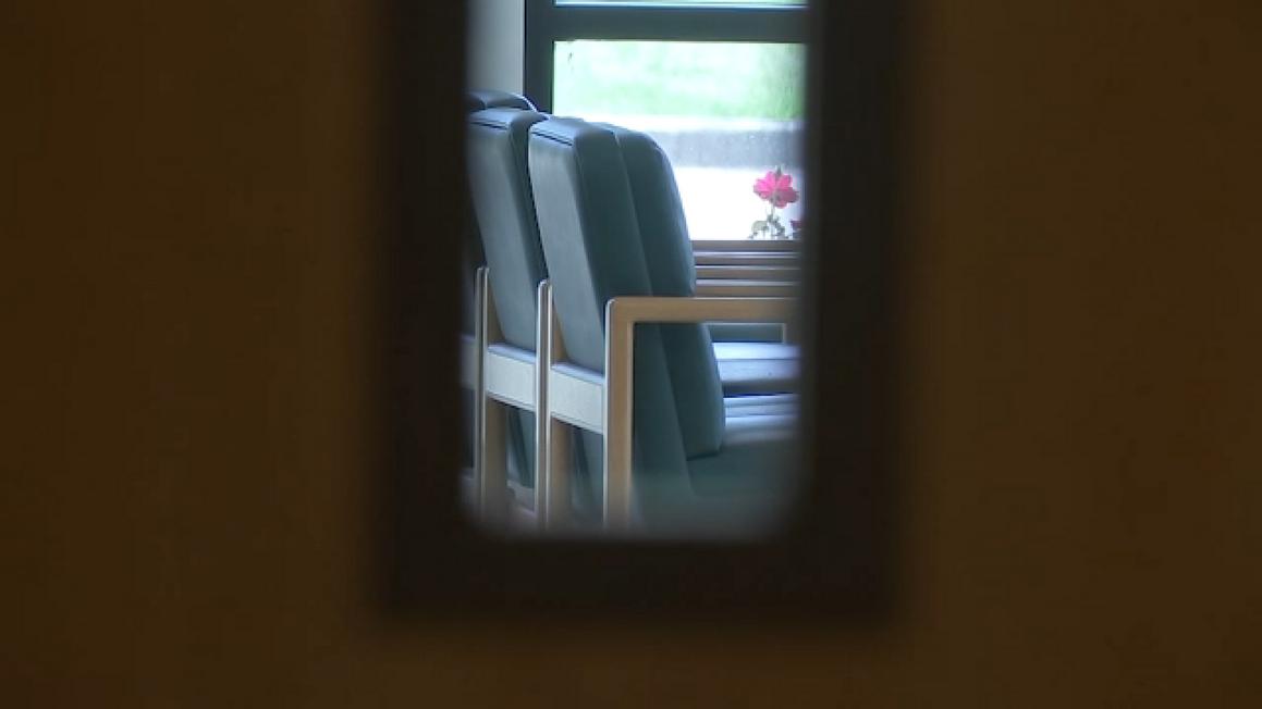 Nguy cơ tăng chi phí chăm sóc sức khỏe tại Texas khi chính phủ đối mặt nguy cơ đóng cửa 1 18122986 110625 ktrk patient room img