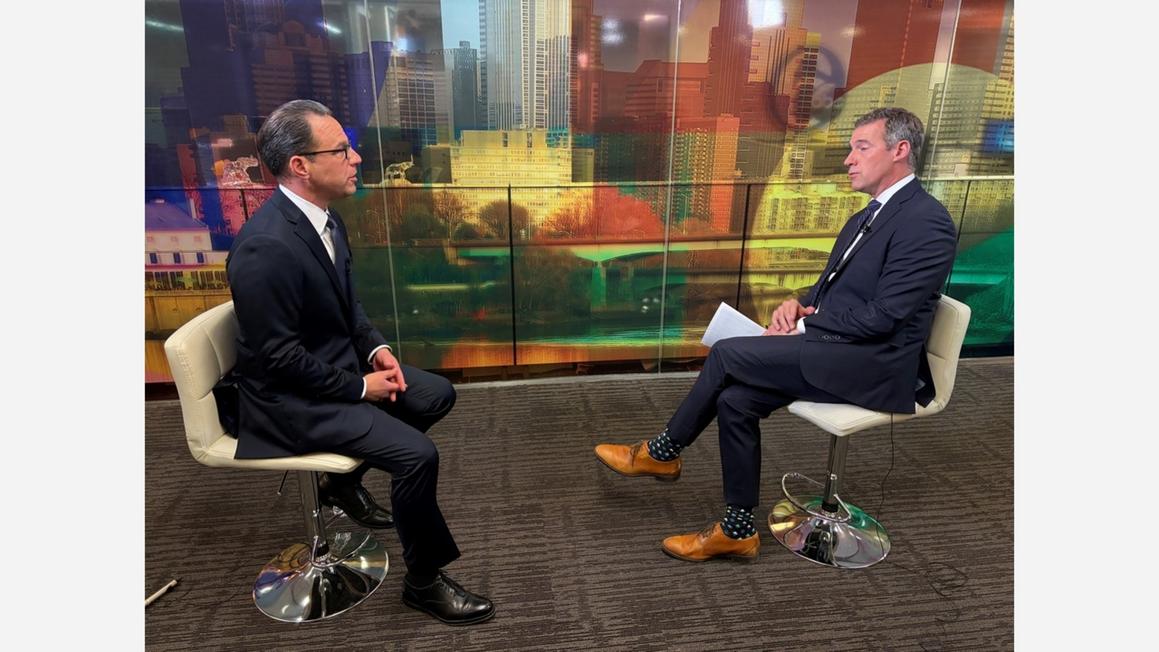 Thống đốc Pennsylvania Josh Shapiro Trả lời phỏng vấn độc quyền 1 18126829 hawka004 IS PIC 110925 Shapiro