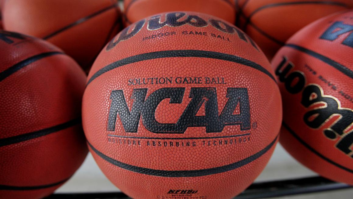 18126971 NCAA basketballs img