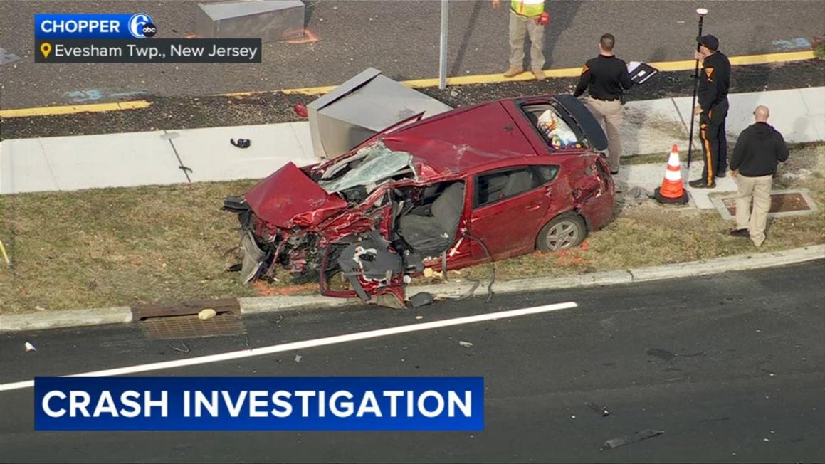 Vụ Tai Nạn Xe Hơi Ở Evesham Township, NJ, Nhiều Người Bị Thương 1 18127579 110725 wpvi Rt 70 Crash 5pm video CC vid