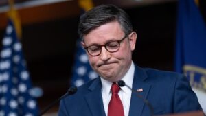 Chủ tịch Hạ viện Johnson cho biết Hạ viện sẽ quay lại Washington để bỏ phiếu về thỏa thuận về việc đóng cửa chính phủ