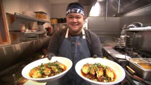 Nhà hàng Mecha Noodle Bar mang ẩm thực châu Á ấm cúng và cocktail sáng tạo đến Front Street 24 Nhà hàng Mecha Noodle Bar mang ẩm thực châu Á ấm cúng và cocktail sáng tạo đến Front Street