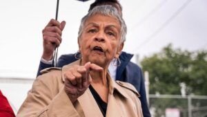 Nữ Dân Biểu New Jersey Bonnie Watson Coleman Sẽ Không Tái Tranh Cử Năm 2026