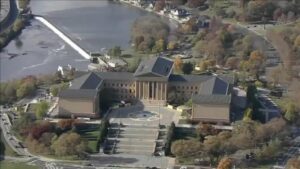 Cựu CEO Bảo Tàng Nghệ Thuật Philadelphia Kiện Về Việc Bị Sa Thải