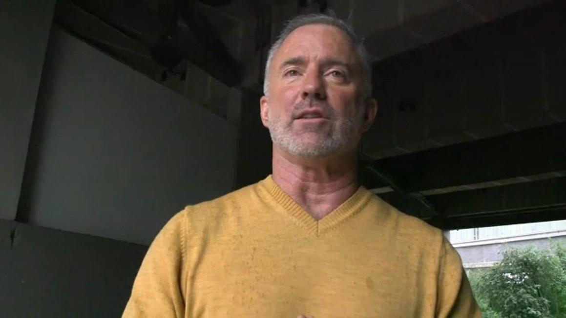 Người đàn ông Palm Springs tố cáo bị lừa đảo tình cảm dùng ảnh suốt 15 năm 1 18147707 111225 kabc n1 dating profile scam 2